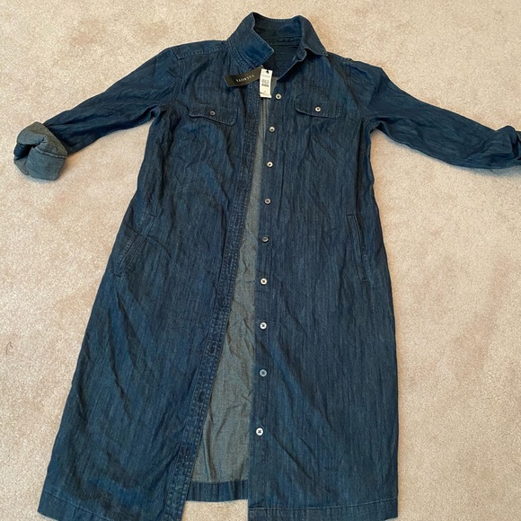 New!! Talbots - Picture 2 of 3